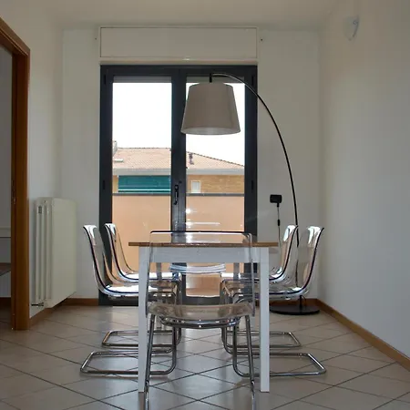Grand - Elegant 3 Apartment *