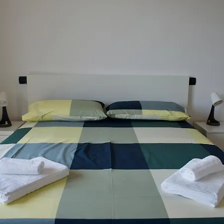 Apartment Grand - Elegant 3 Como