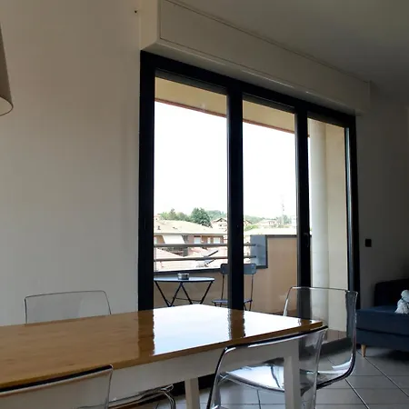 Grand - Elegant 3 Apartment *